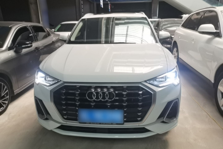 Audi Q3 2020 #3 Audi Q3 2020 car image #3