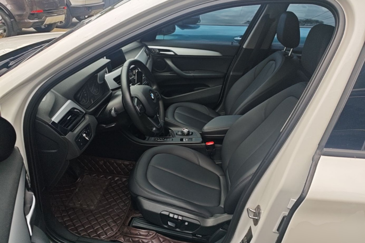 BMW X1 2017 car image #15