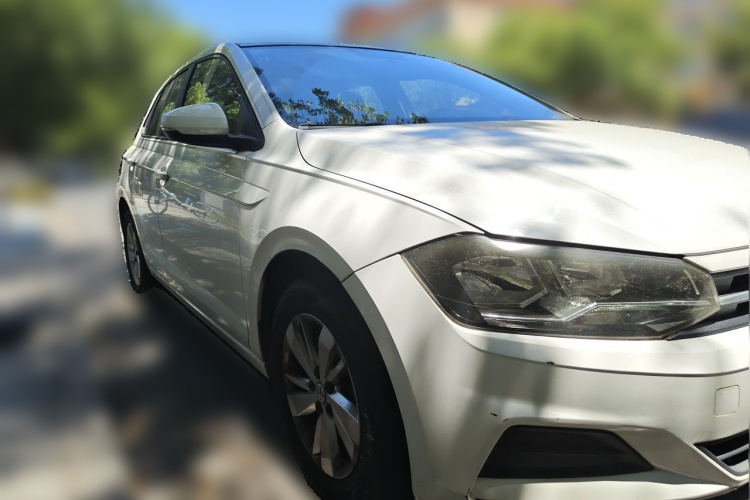 Volkswagen Polo 2019 car image #4