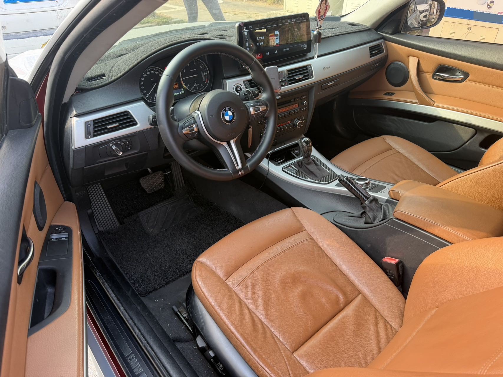 BMW 3 Series (Imported) 2011 car image #23