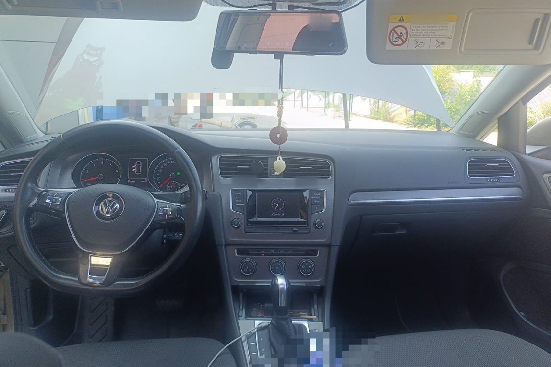 Volkswagen Golf 2016 car image #23