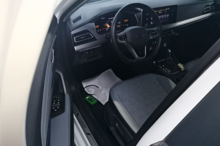 Volkswagen Lavida 2024 car image #16