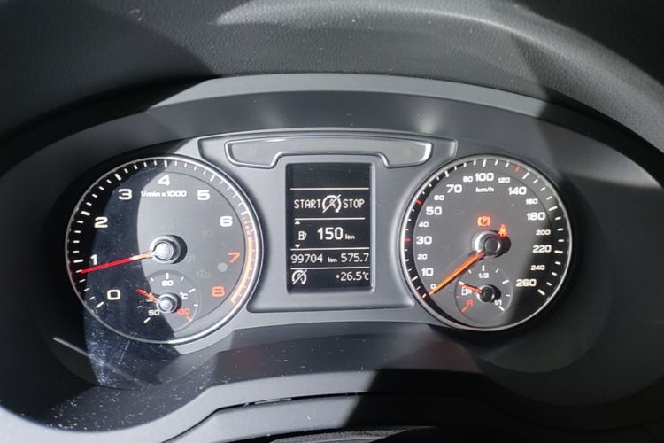 Audi Q3 2018 #12 Audi Q3 2018 car image #12