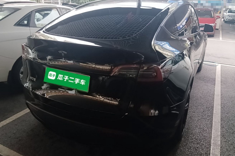Tesla Model Y 2023 #7 Tesla Model Y 2023 car image #7