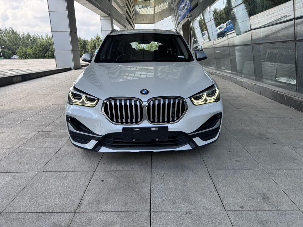 BMW X1 2022 #2 BMW X1 2022 car image #2