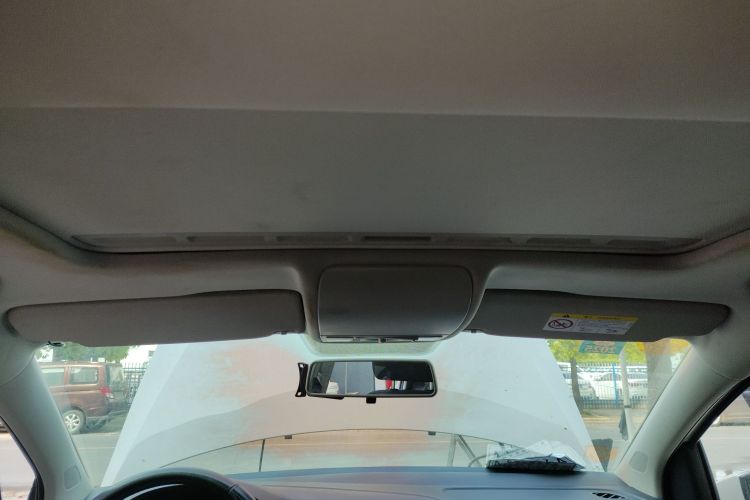 Volkswagen Polo 2017 car image #18