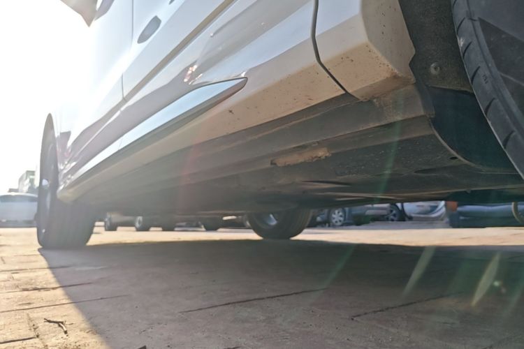 Audi Q3 2019 car image #27