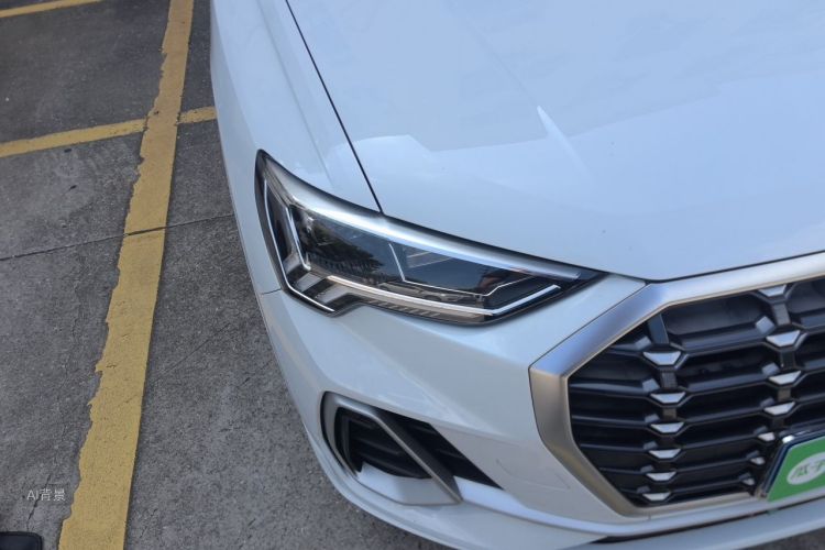 Audi Q3 2019 #8 Audi Q3 2019 car image #8