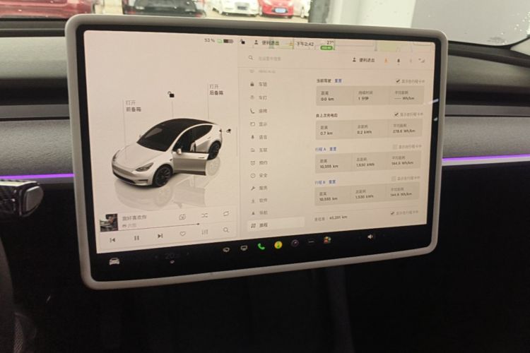Tesla Model Y 2024 #13 Tesla Model Y 2024 car image #13