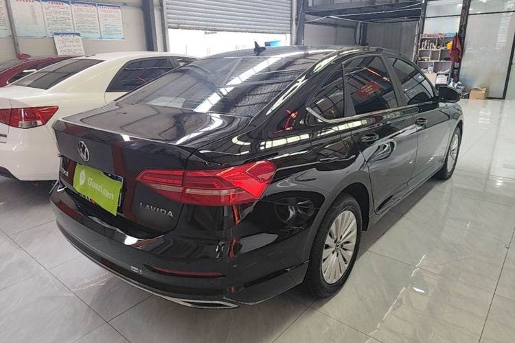 Volkswagen Lavida 2020 car image #7