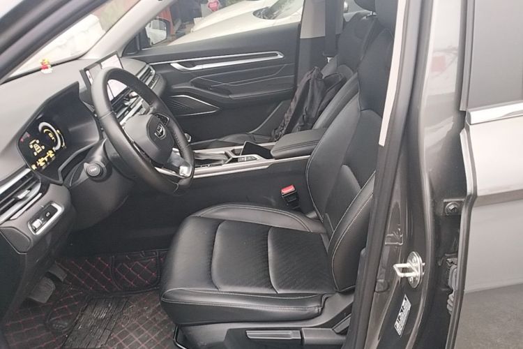 GEELY Emgrand 2024 car image #15