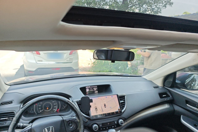 Honda CR-V 2015 #20 Honda CR-V 2015 car image #20