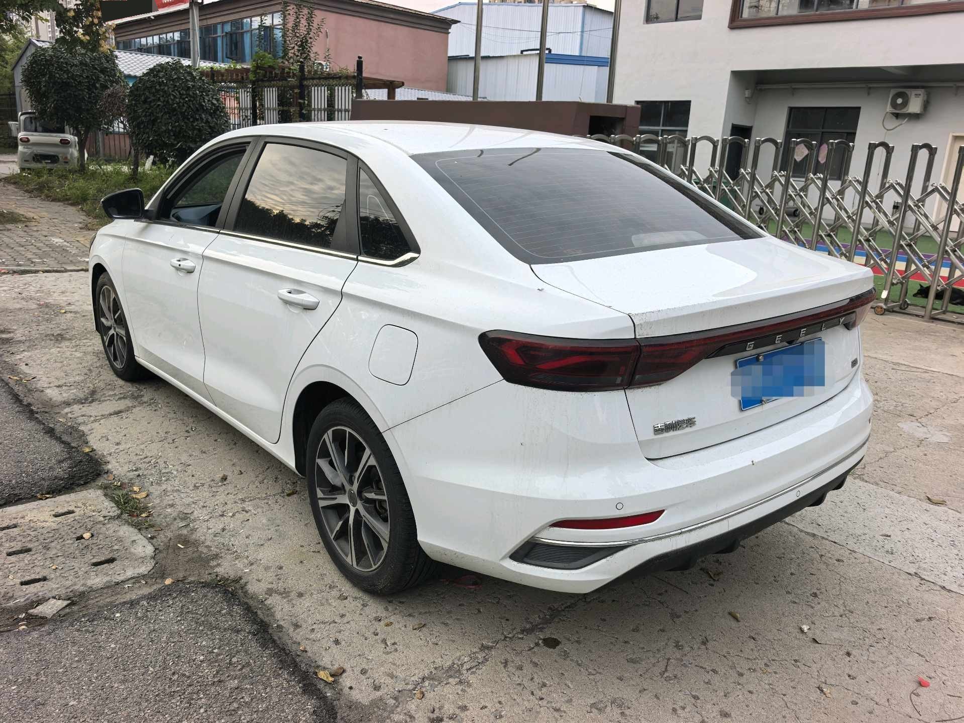GEELY Emgrand 2021 #6 GEELY Emgrand 2021 car image #6