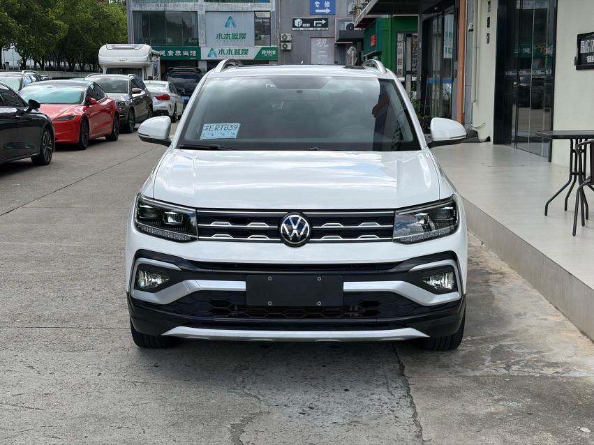 Volkswagen T-Cross 2021 #2 Volkswagen T-Cross 2021 صورة سيارة #2