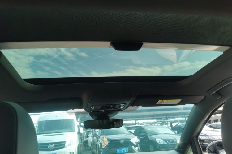 Volkswagen Golf 2021 imagem de carro #18