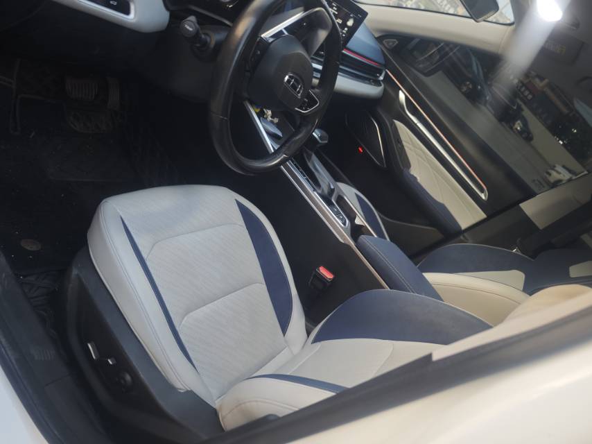GEELY Emgrand 2021 #7 GEELY Emgrand 2021 car image #7