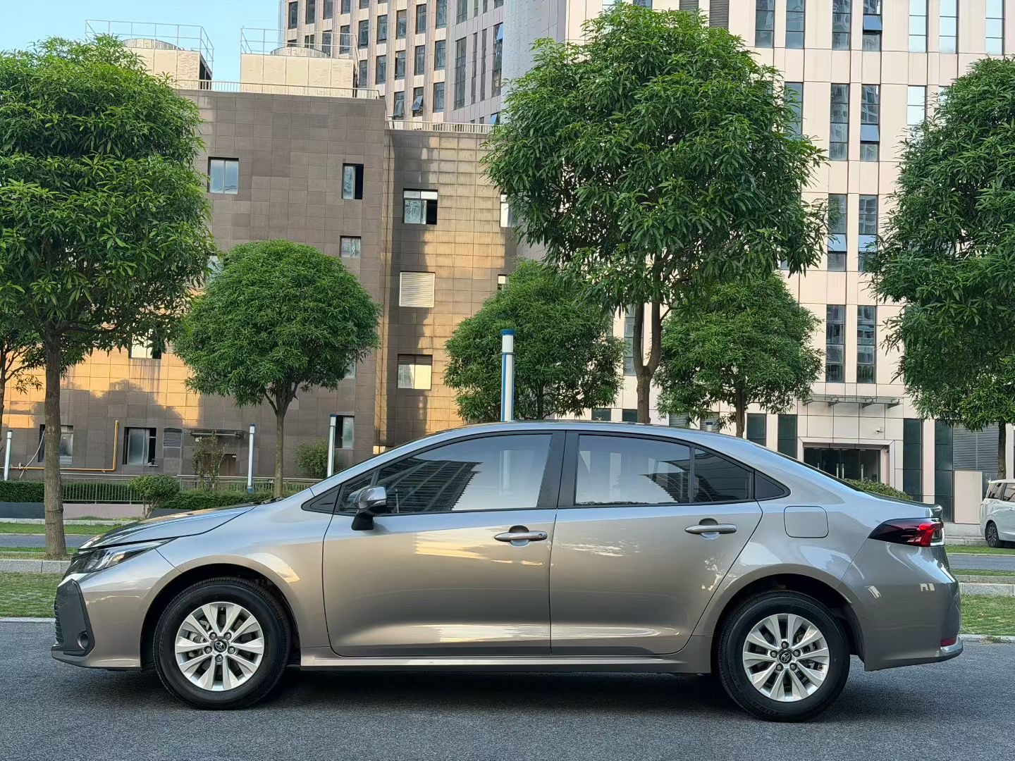 Toyota Corolla 2020 #3 Toyota Corolla 2020 car image #3