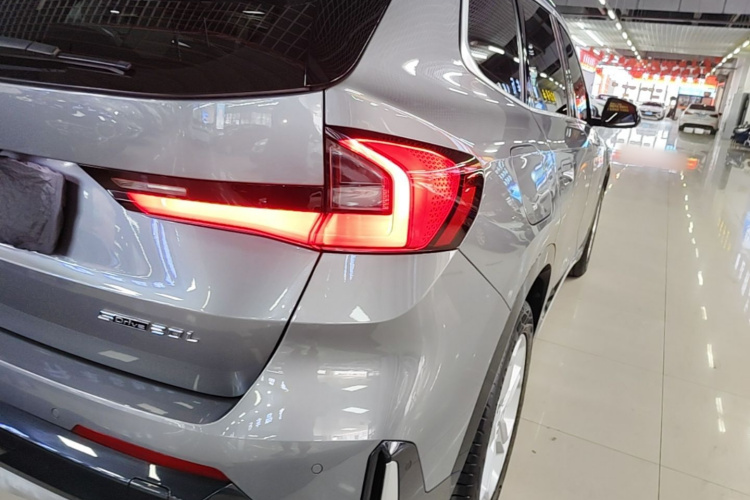 BMW X1 2023 #8 BMW X1 2023 car image #8