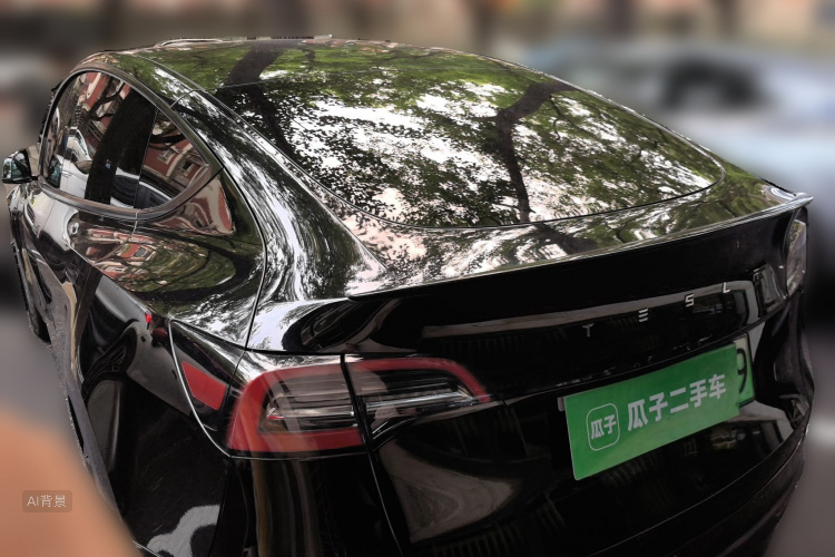 Tesla Model Y 2023 #5 Tesla Model Y 2023 car image #5