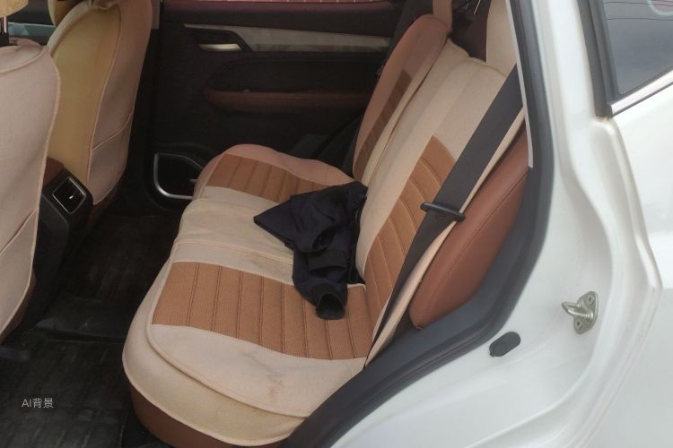 GEELY Vision X6 2021 car image #19