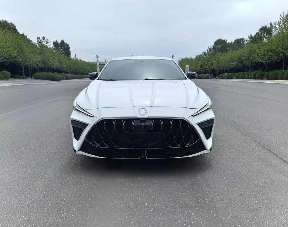 MG 5 Scorpio 2022 car image #2