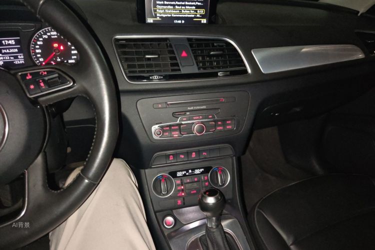 Audi Q3 2016 #15 Audi Q3 2016 car image #15