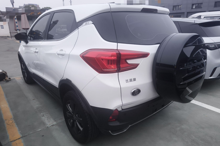 BYD Yuan New Energy 2021 car image #5