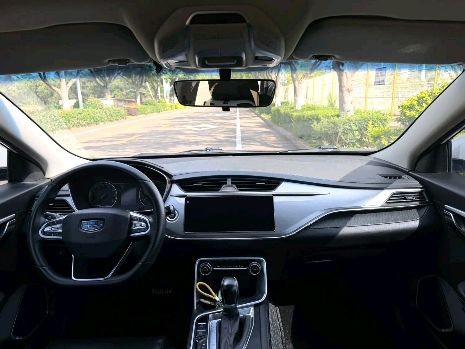GEELY Binray 2020 #3 GEELY Binray 2020 صورة سيارة #3