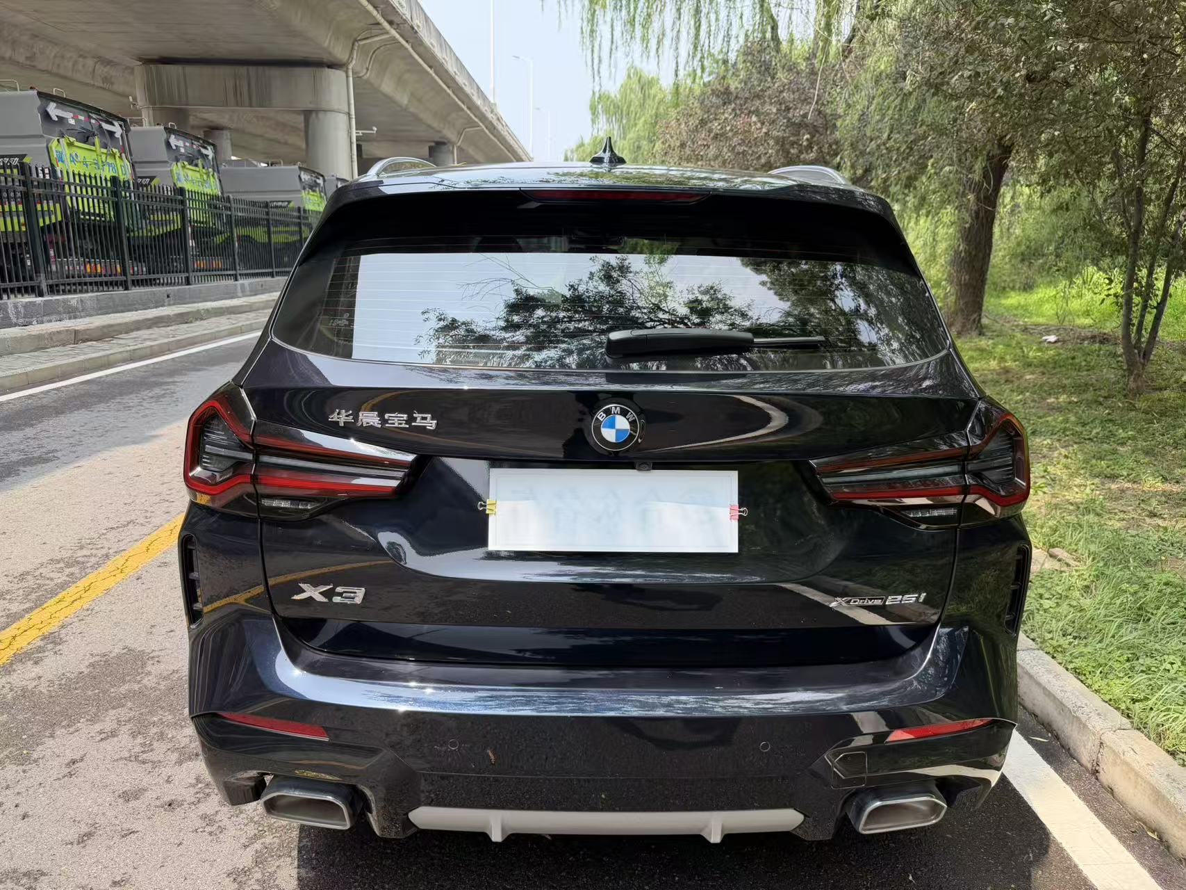 BMW X3 2024 car image #5