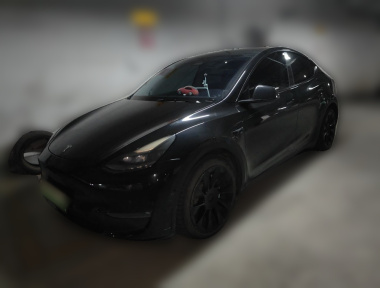 Tesla Model Y 2021 car image 