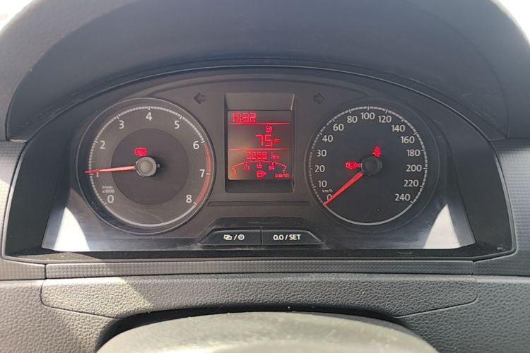 Volkswagen Santana 2017 #12 Volkswagen Santana 2017 car image #12