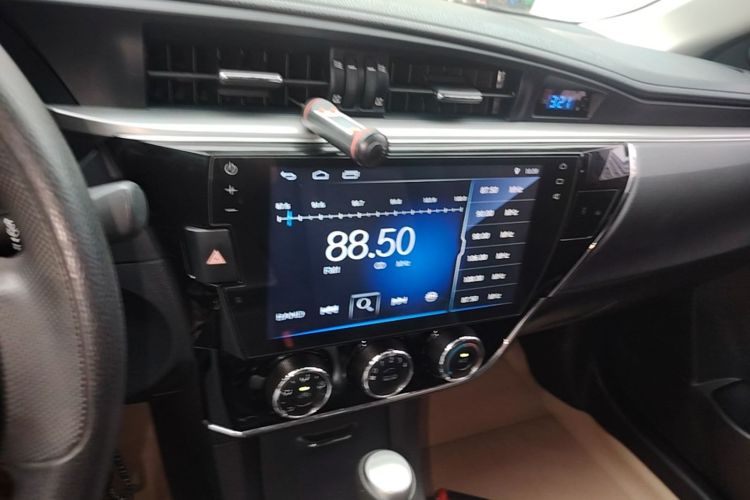 Toyota Corolla 2016 #17 Toyota Corolla 2016 car image #17