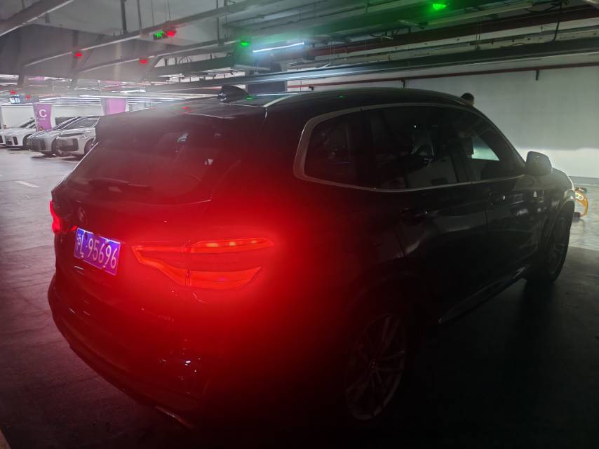 BMW X3 2021 #2 BMW X3 2021 car image #2