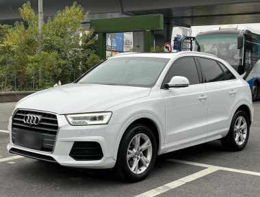 Audi Q3 2018 immagine di auto 