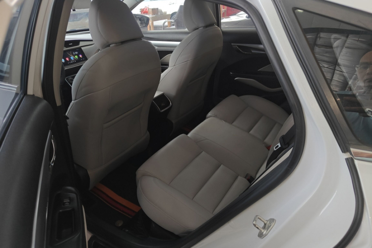 吉利汽车 缤瑞 2019 汽车图片 #11