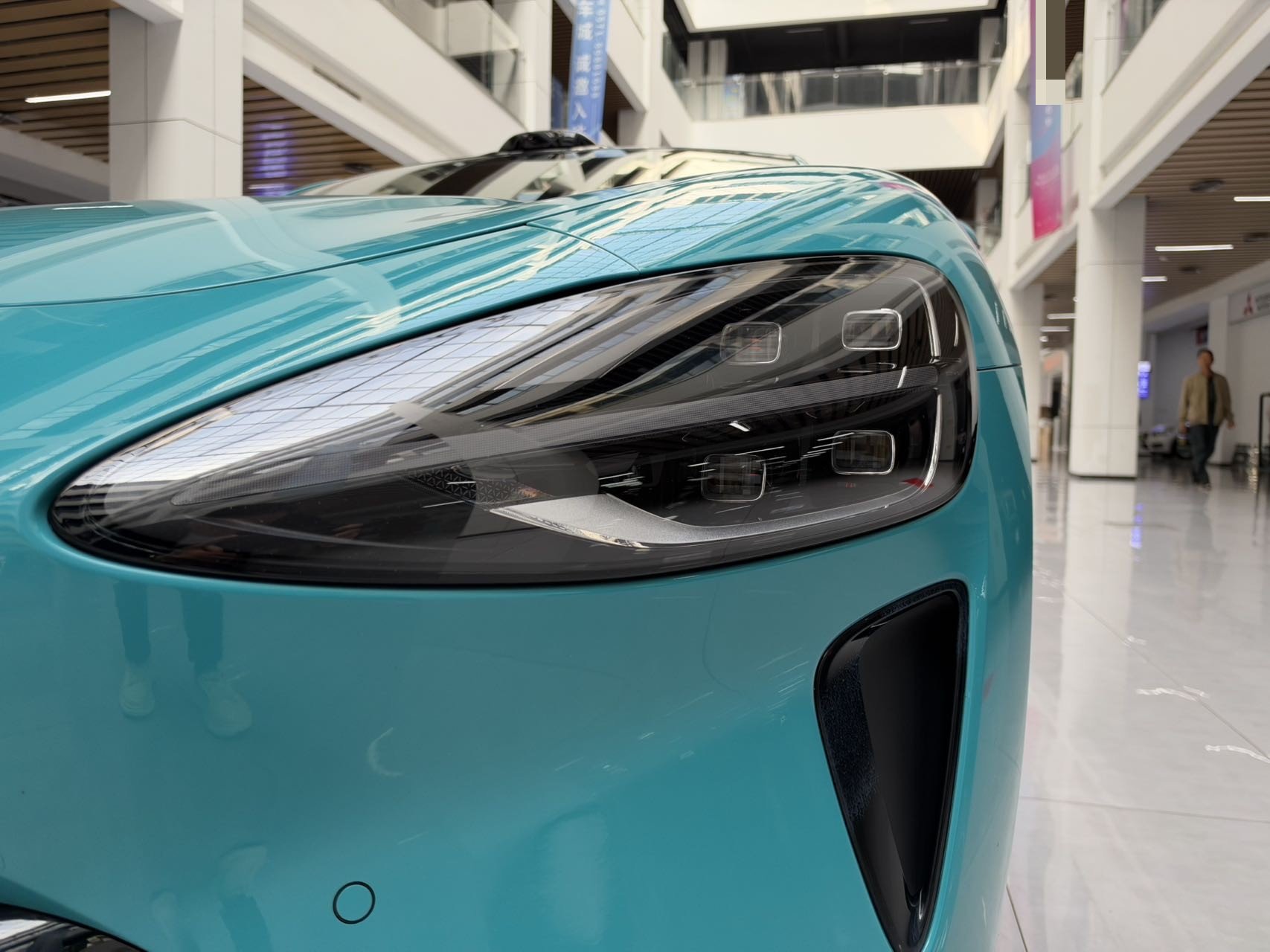 2024 #16 2024 immagine di auto #16