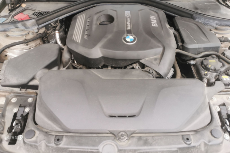 BMW 3 Series 2018 #22 BMW 3 Series 2018 car image #22