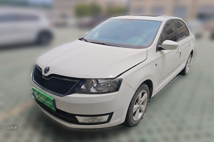 Skoda Rapid 2016 car image #2