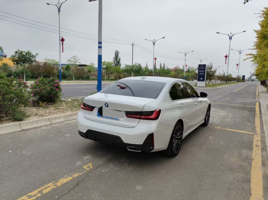 BMW 3 Series 2023 car image #5
