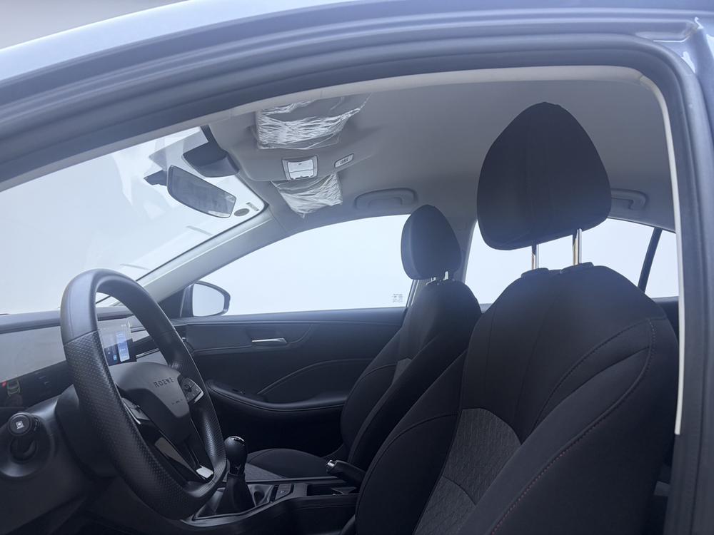 Roewe i5 2024 صورة سيارة #8