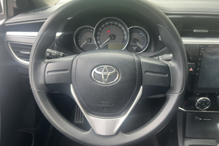 Toyota Corolla 2018 #19 Toyota Corolla 2018 car image #19