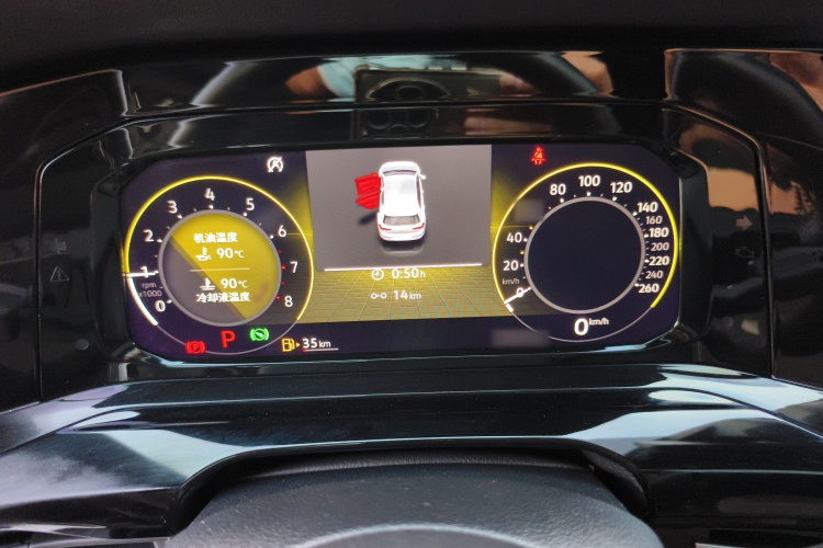Volkswagen Golf 2021 car image #18