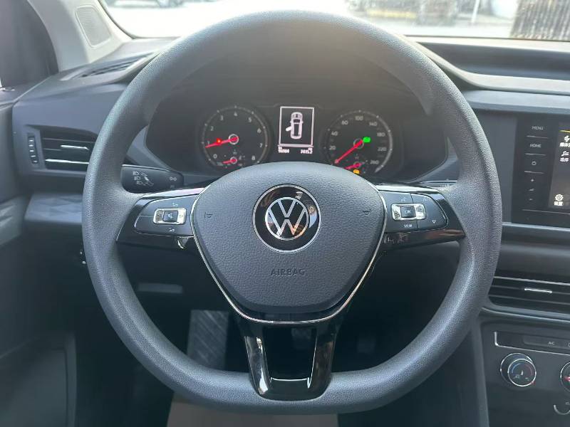 Volkswagen Tharu 2022 car image #8