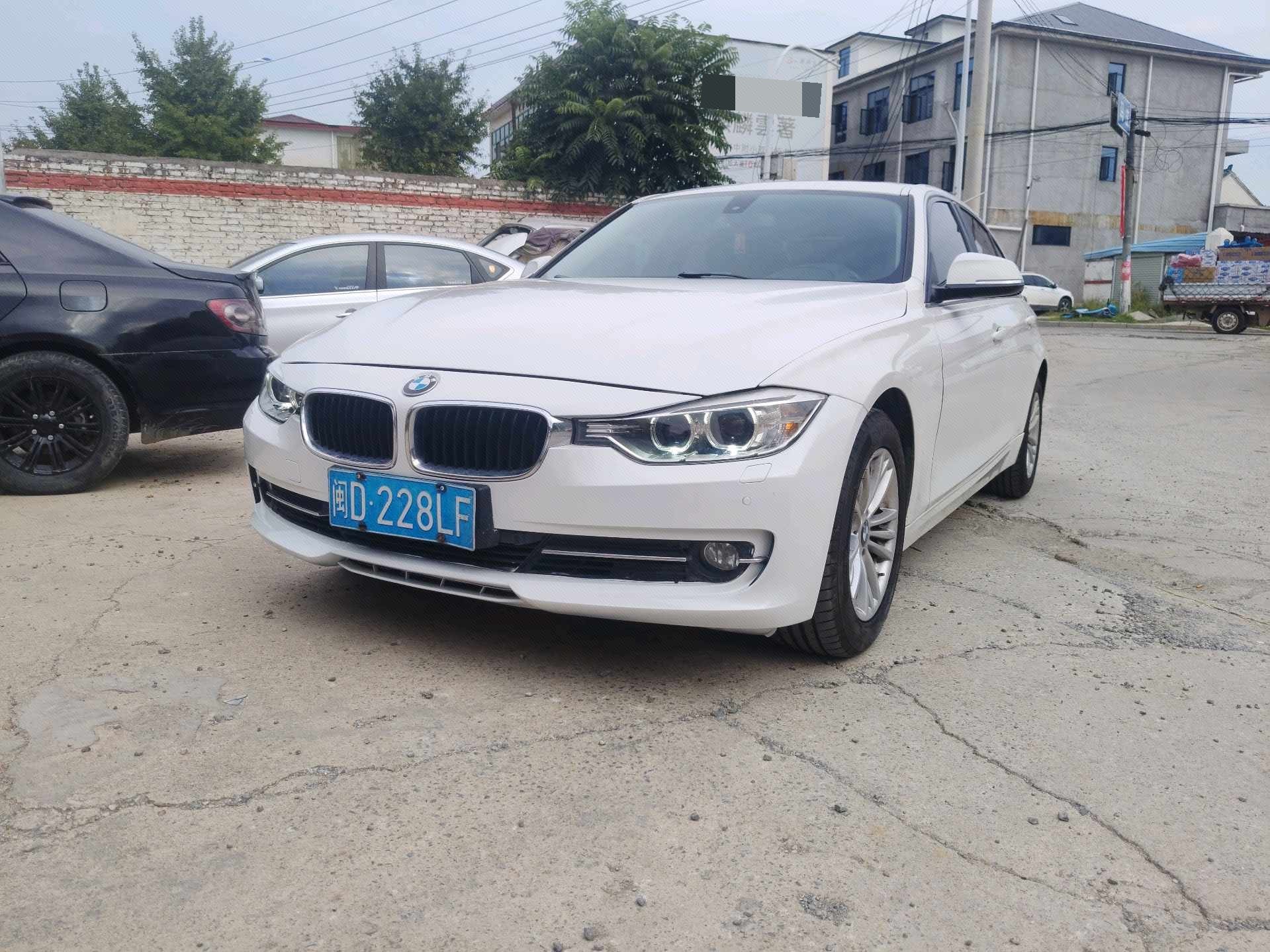 BMW 3 Series 2015 BMW 3 Series 2015 car image