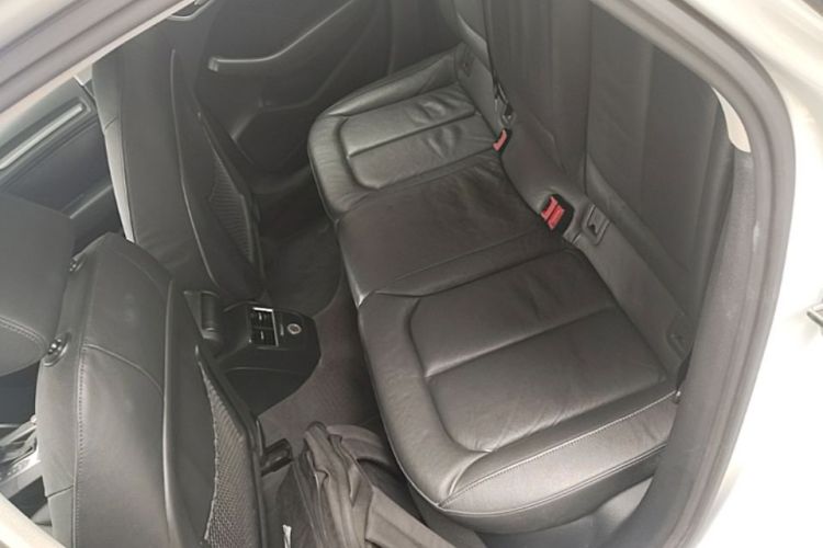 Audi A3 2016 car image #17