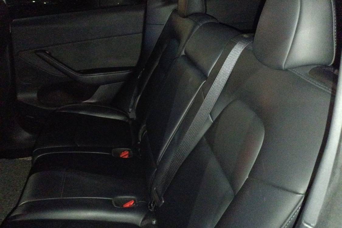 Tesla Model Y 2024 #19 Tesla Model Y 2024 car image #19