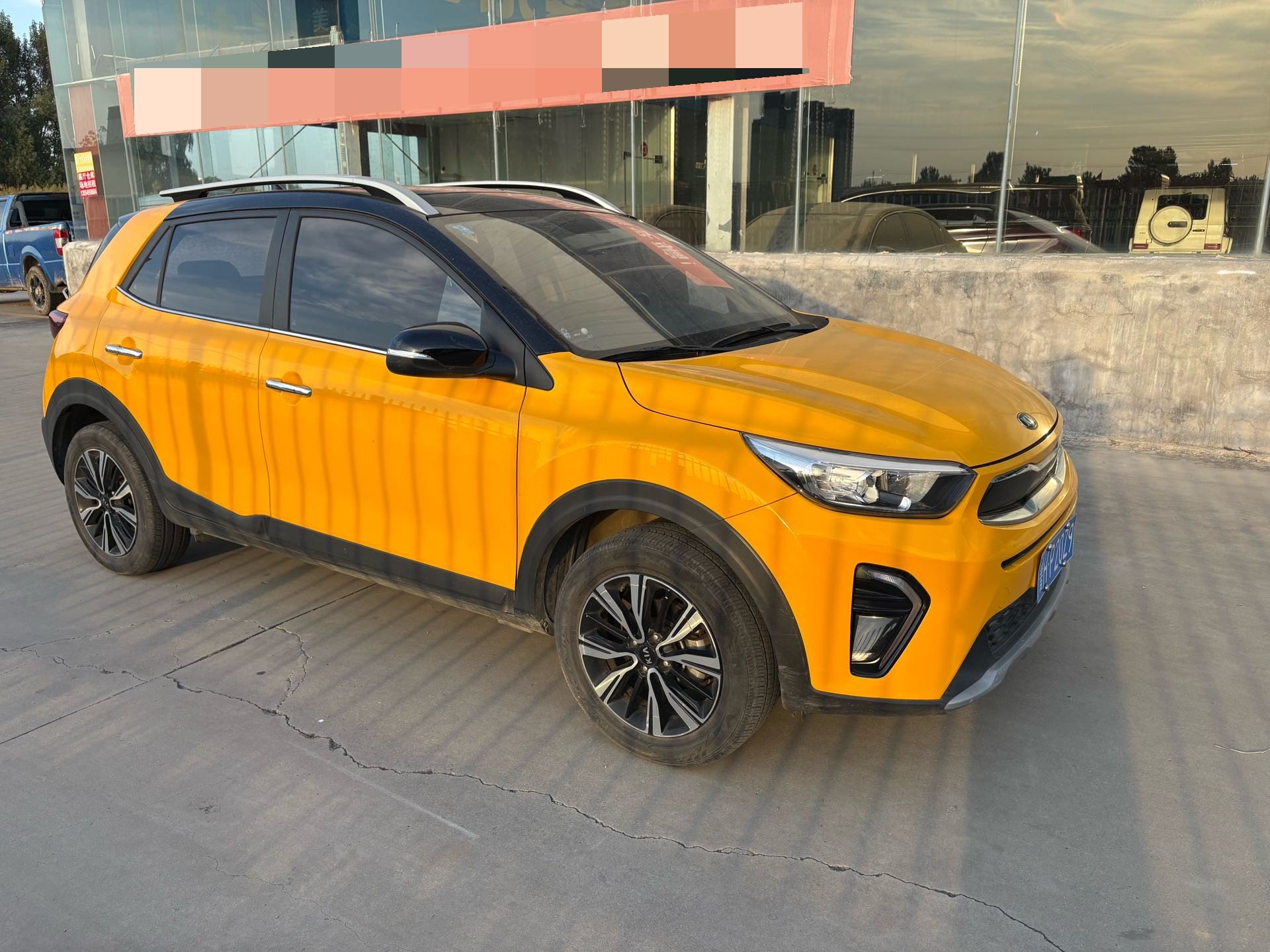 Kia KX1 2020 car image #3