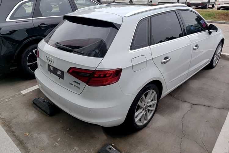 Audi A3 2017 car image #7