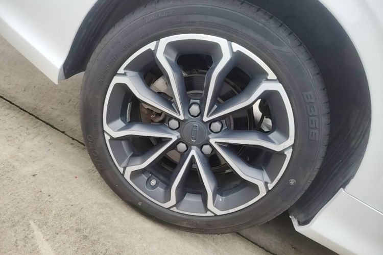 GEELY Binray 2022 car image #6