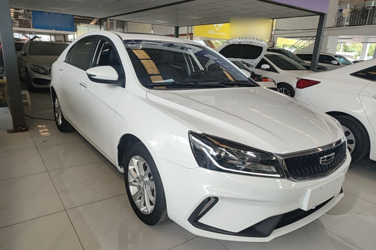 GEELY Emgrand 2021 car image #4